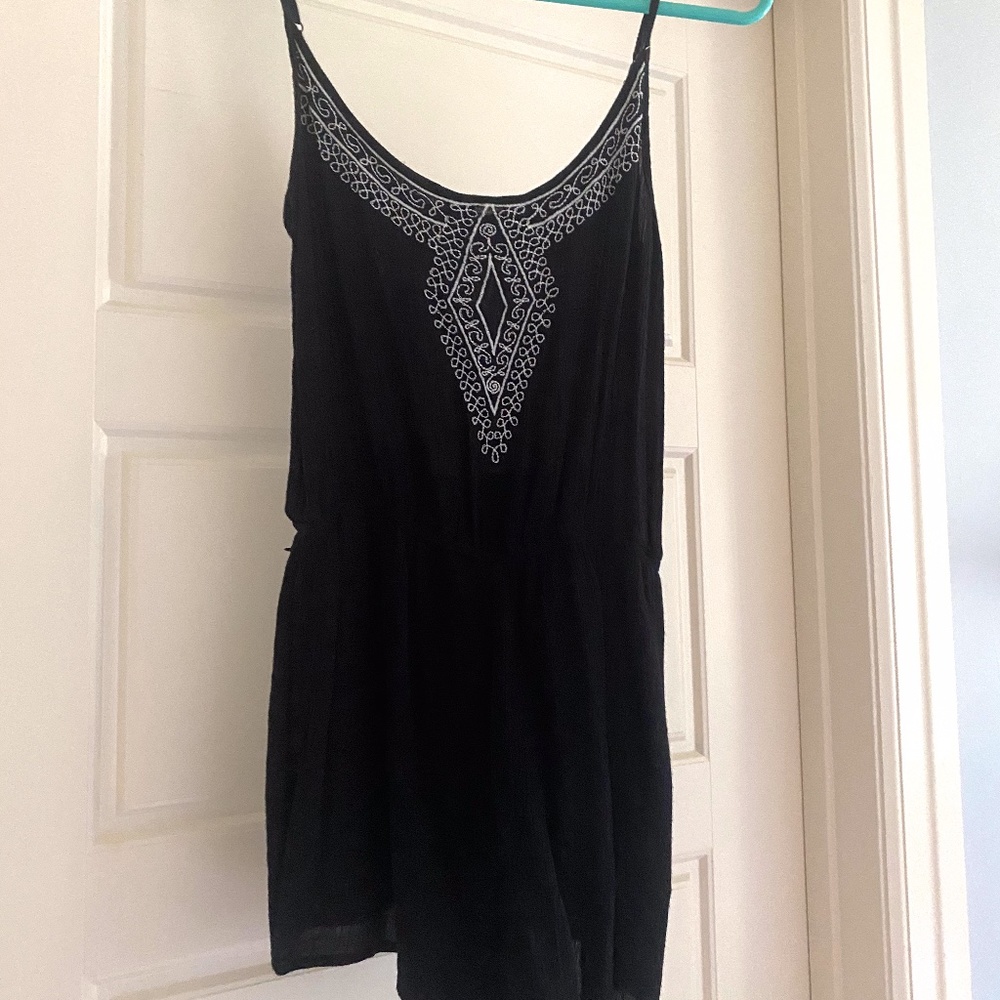 Black&White Detailed Romper